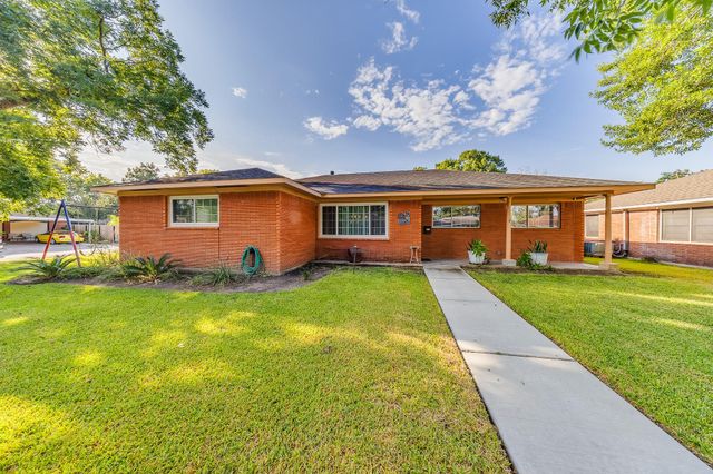 1602 Easthaven Drive, Pasadena, TX 77506