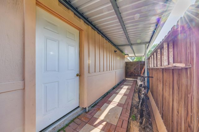 1602 Easthaven Drive, Pasadena, TX 77506