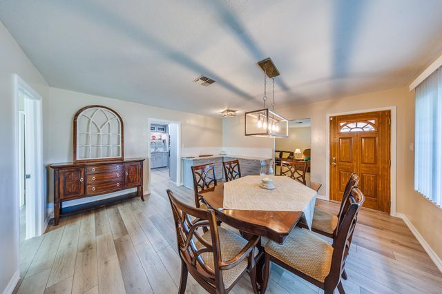 1602 Easthaven Drive, Pasadena, TX 77506