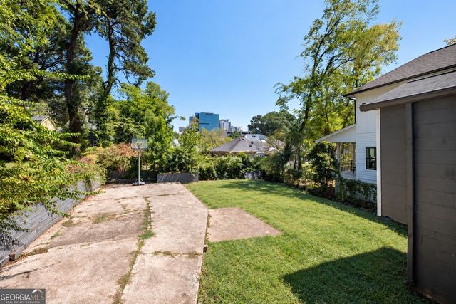 1103 Atlantic Drive NW, Atlanta, GA 30318