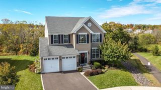 1214 HOCKLEY DR, Perkasie, PA 18944