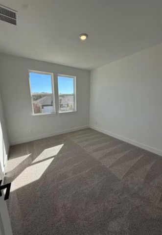 151 Sincere DR, Kyle, TX 78640