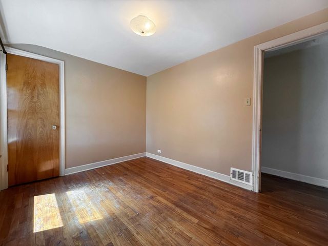 435 N Princeton Avenue, Villa Park, IL 60181