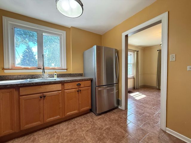 435 N Princeton Avenue, Villa Park, IL 60181