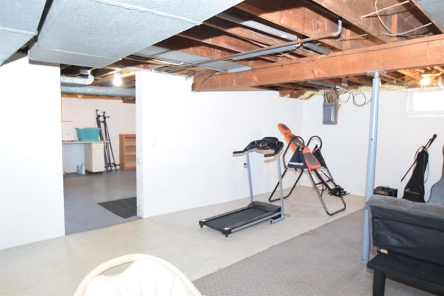 3614 Mckeith Road, Midland, MI 48640