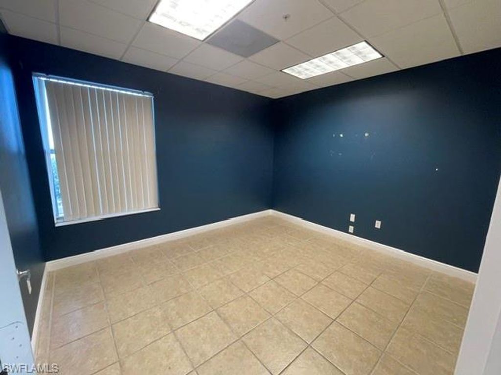 3960 Radio RD 202, NAPLES, FL 34104 — photo 4