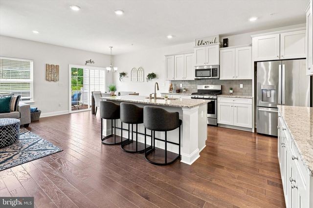 137 GOLDEN VALE DR, Royersford, PA 19468