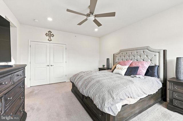 137 GOLDEN VALE DR, Royersford, PA 19468