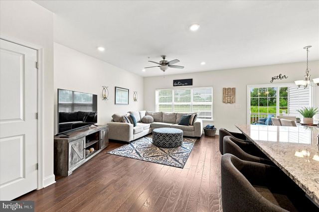 137 GOLDEN VALE DR, Royersford, PA 19468