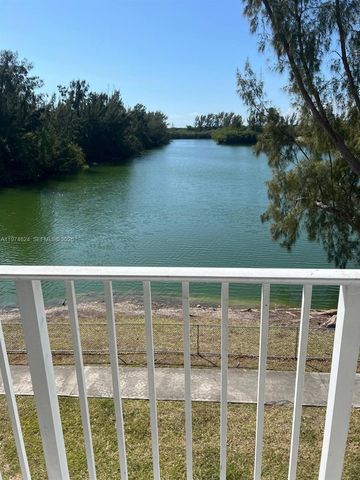 8240 SW 210th St 220, Cutler Bay, FL 33189