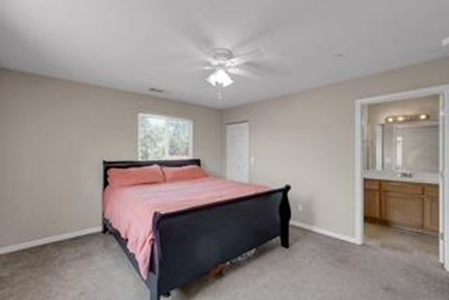 402 Hallman Ln, Oakdale, CA 95361