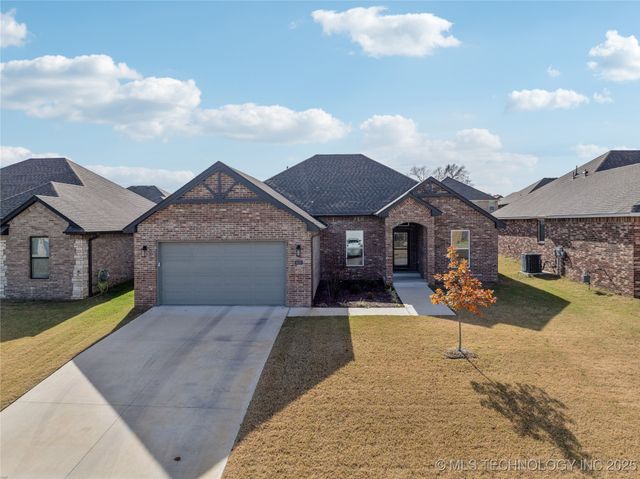 6250 E 146th Street S, Bixby, OK 74008