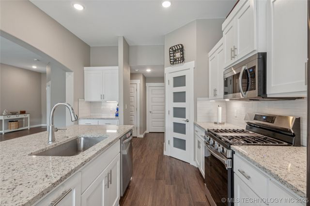 6250 E 146th Street S, Bixby, OK 74008