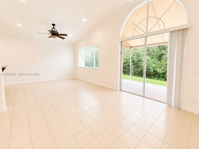5528 Lake Tern Court, Coconut Creek, FL 33073