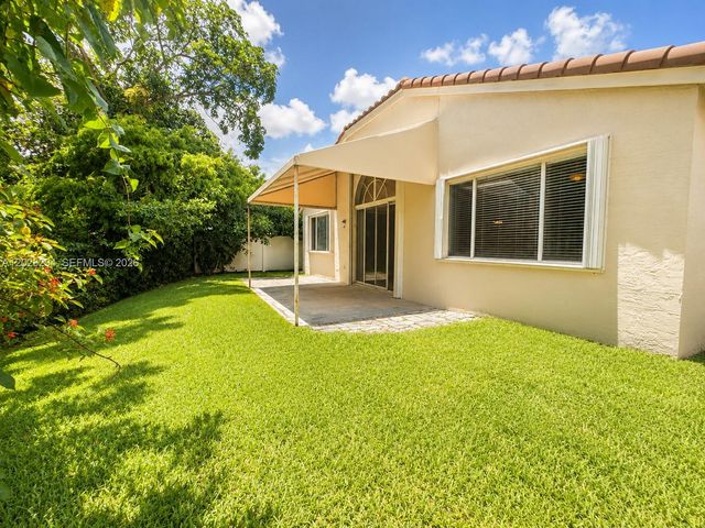 5528 Lake Tern Court, Coconut Creek, FL 33073