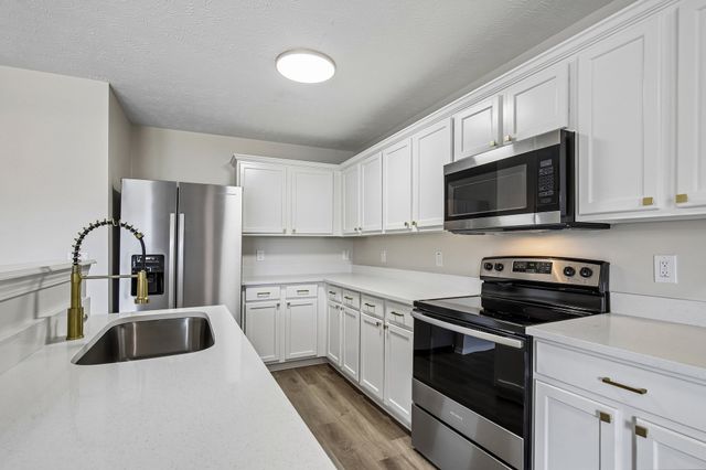 1916 Isabelle Ln, Antioch, TN 37013