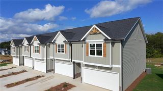 6354 Pine Ridge Point, Lula, GA 30554