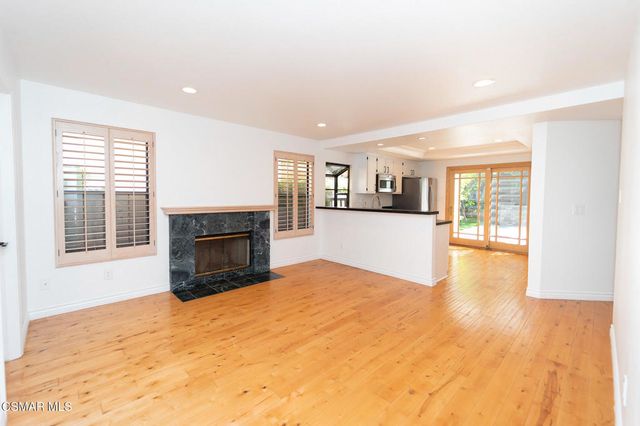 3831 Cottonwood Grove Trail, Calabasas, CA 91301