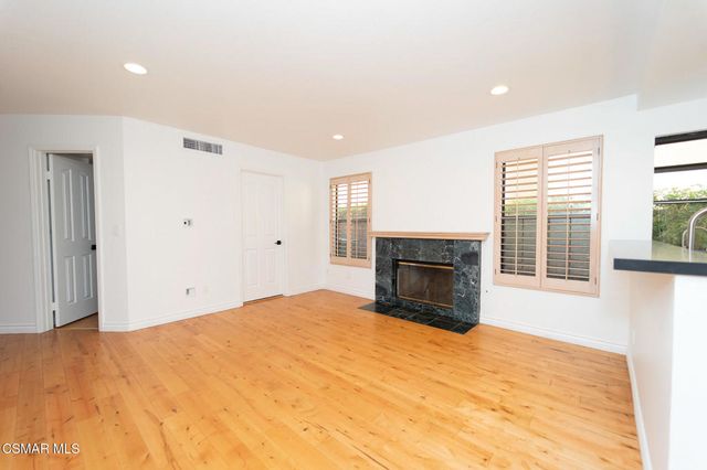 3831 Cottonwood Grove Trail, Calabasas, CA 91301