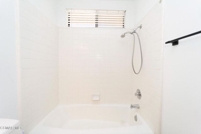 3831 Cottonwood Grove Trail, Calabasas, CA 91301