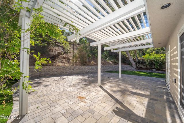 3831 Cottonwood Grove Trail, Calabasas, CA 91301