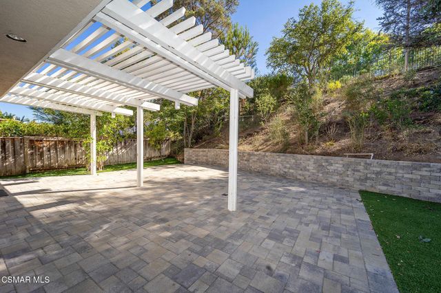 3831 Cottonwood Grove Trail, Calabasas, CA 91301