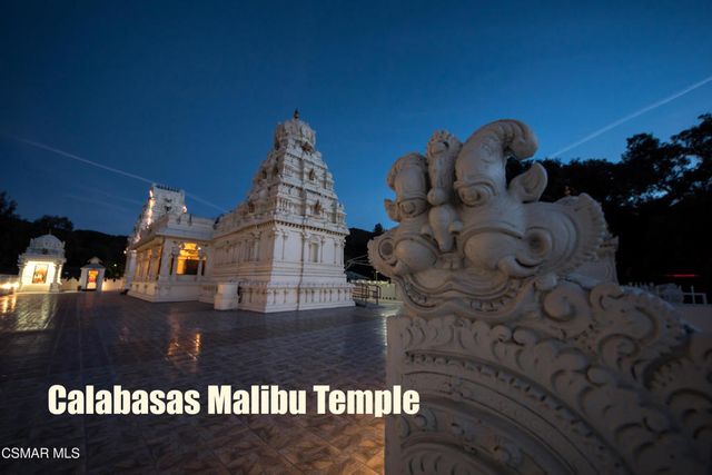 3831 Cottonwood Grove Trail, Calabasas, CA 91301