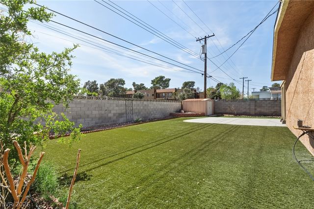 6333 Clarice Avenue, Las Vegas, NV 89107