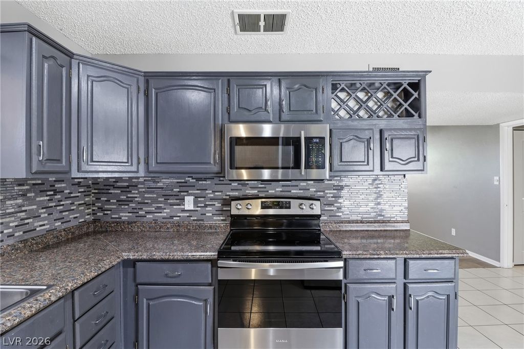 6333 Clarice Avenue, Las Vegas, NV 89107