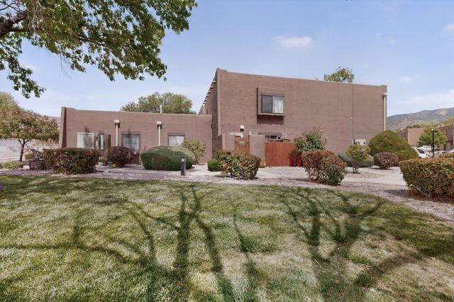 5801 Lowell Street NE UNIT 26C, Albuquerque, NM 87111