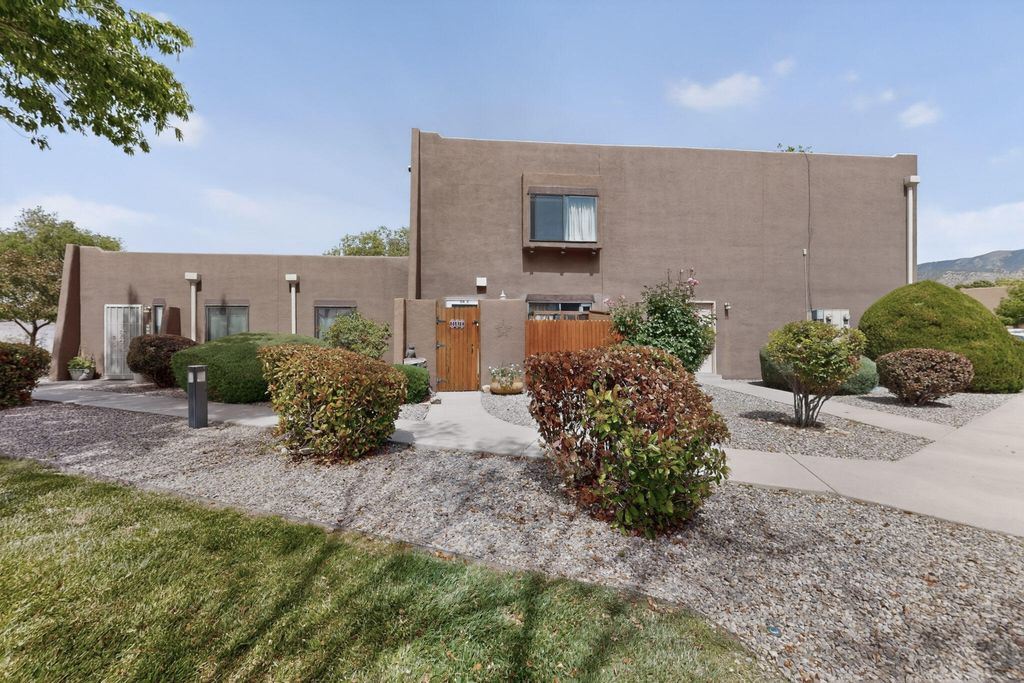 5801 Lowell Street NE UNIT 26C, Albuquerque, NM 87111