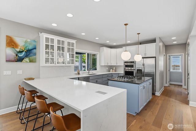 2307 108th Avenue SE, Bellevue, WA 98004