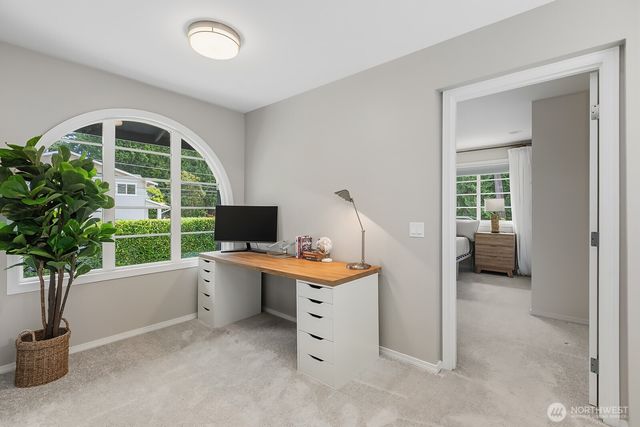 2307 108th Avenue SE, Bellevue, WA 98004