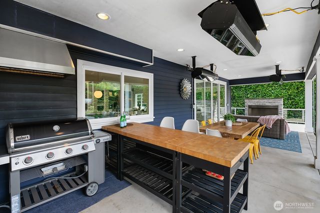 2307 108th Avenue SE, Bellevue, WA 98004