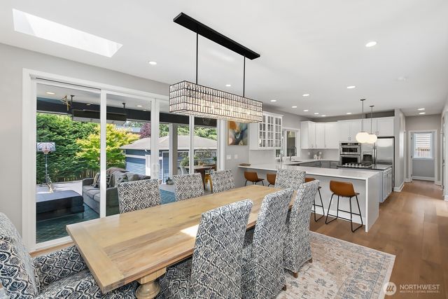 2307 108th Avenue SE, Bellevue, WA 98004
