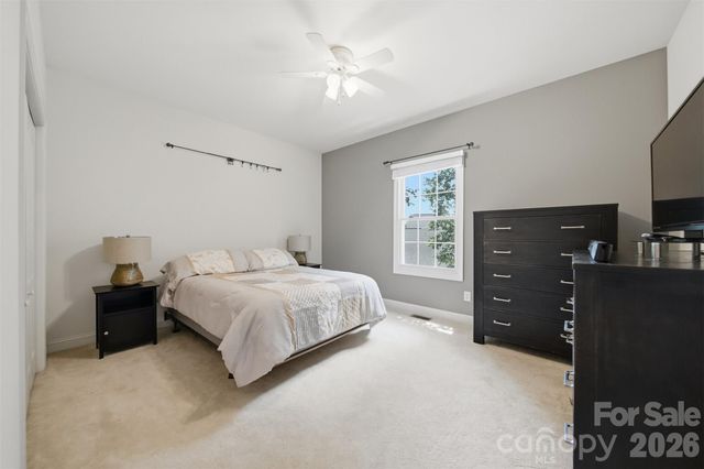 4305 Cottingham Drive, Hickory, NC 28602