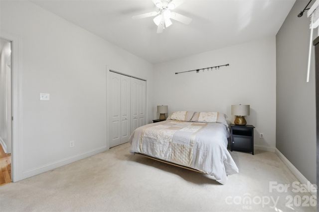 4305 Cottingham Drive, Hickory, NC 28602