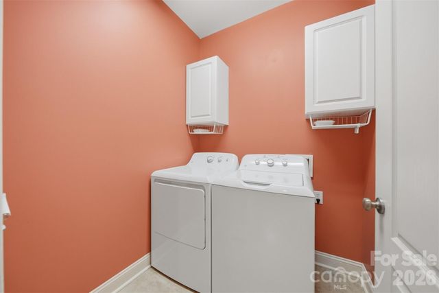 4305 Cottingham Drive, Hickory, NC 28602