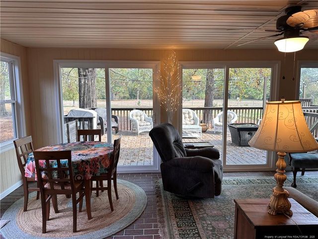 5199 Tobacco Road, Orrum, NC 28369