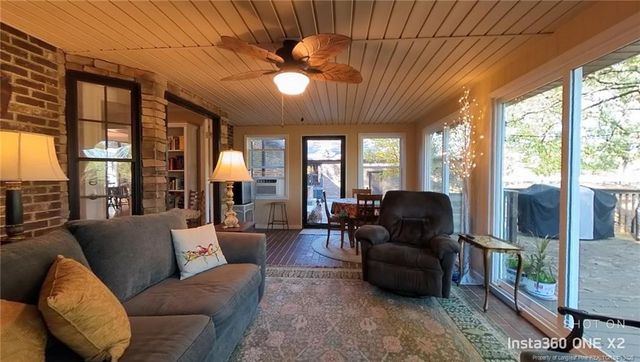 5199 Tobacco Road, Orrum, NC 28369