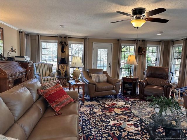 5199 Tobacco Road, Orrum, NC 28369