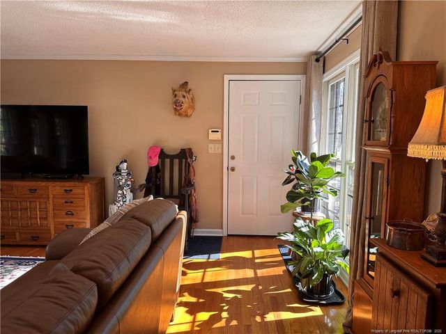 5199 Tobacco Road, Orrum, NC 28369