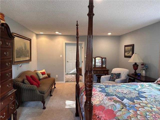 5199 Tobacco Road, Orrum, NC 28369