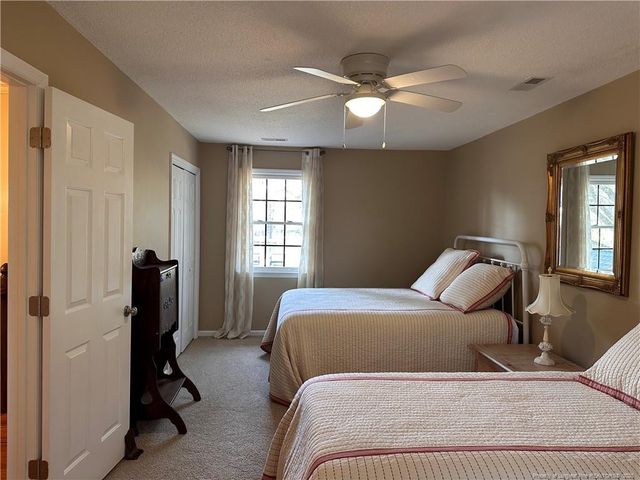 5199 Tobacco Road, Orrum, NC 28369