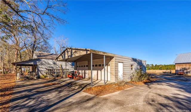 5199 Tobacco Road, Orrum, NC 28369