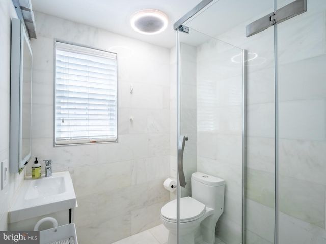 3424 O ST NW, Washington, DC 20007