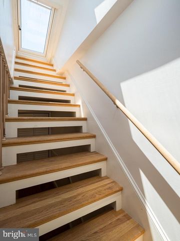 3424 O ST NW, Washington, DC 20007