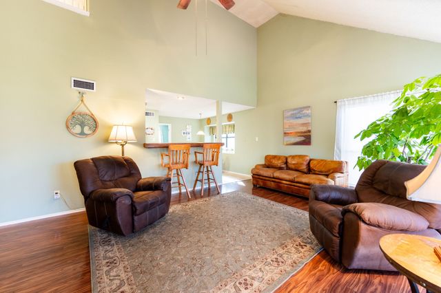 1611 Mission Ridge Trail, Carrollton, TX 75007