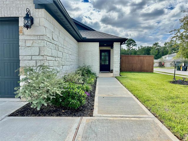 1753 Cayden Oak, Conroe, TX 77304