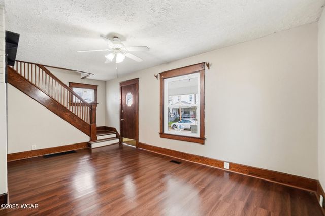 650 S Dewey Avenue, Lima, OH 45801